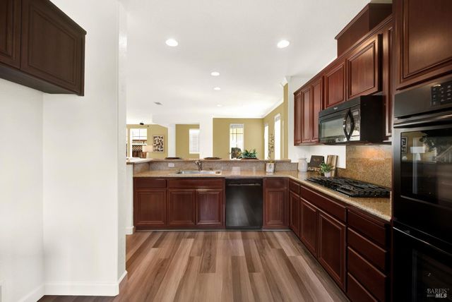 7004 Alder Creek Rd, Vallejo, CA 94591