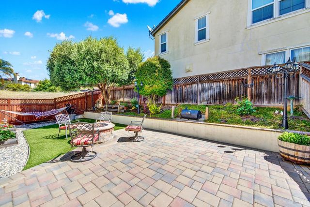 7004 Alder Creek Rd, Vallejo, CA 94591