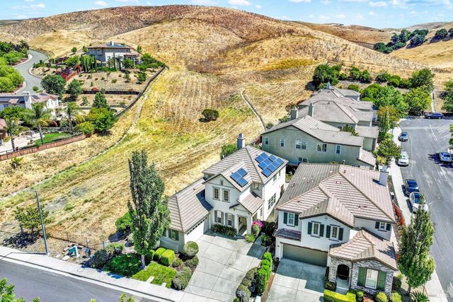 7004 Alder Creek Rd, Vallejo, CA 94591