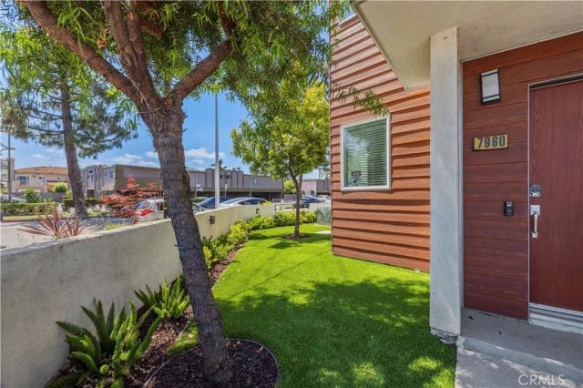 7960 Telegraph, Downey, CA 90240
