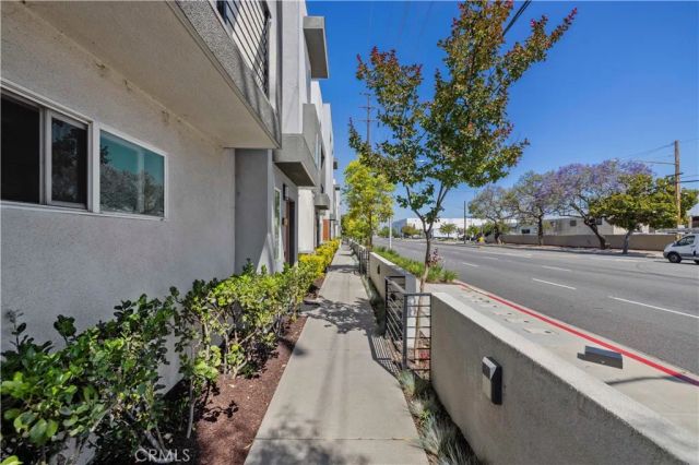 7960 Telegraph, Downey, CA 90240