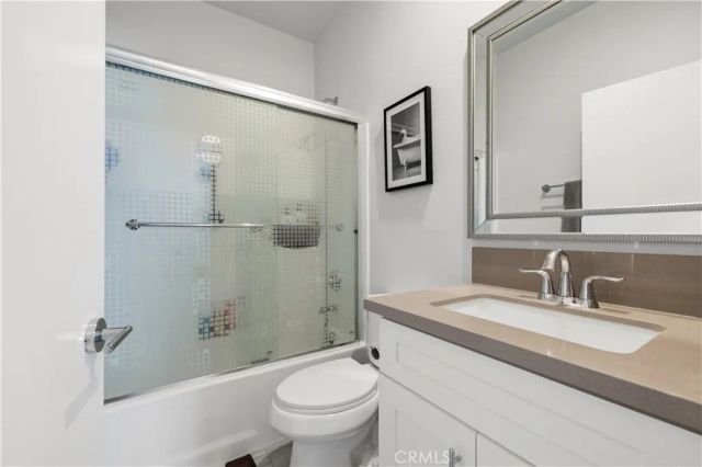 7960 Telegraph, Downey, CA 90240