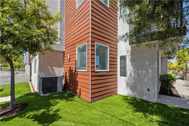 7960 Telegraph, Downey, CA 90240