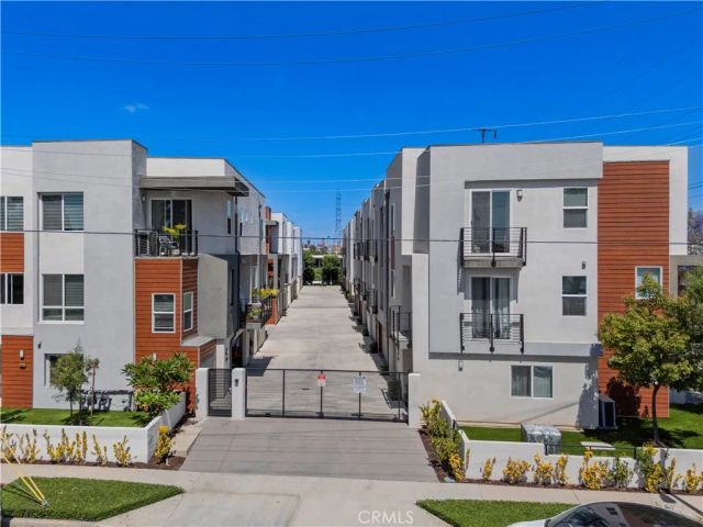 7960 Telegraph, Downey, CA 90240