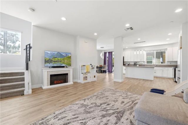 7960 Telegraph, Downey, CA 90240