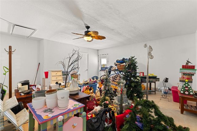 1393 VERMOUTH LANE, Punta Gorda, FL 33983