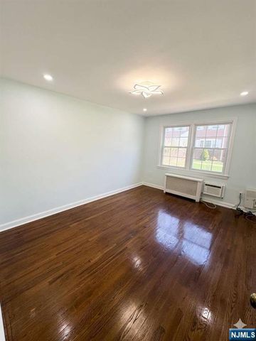 293 Elmwood Avenue A, Maplewood, NJ 07040