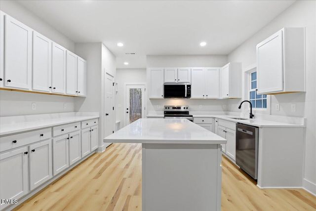 12863 Eagle Ridge Drive, Zebulon, NC 27597