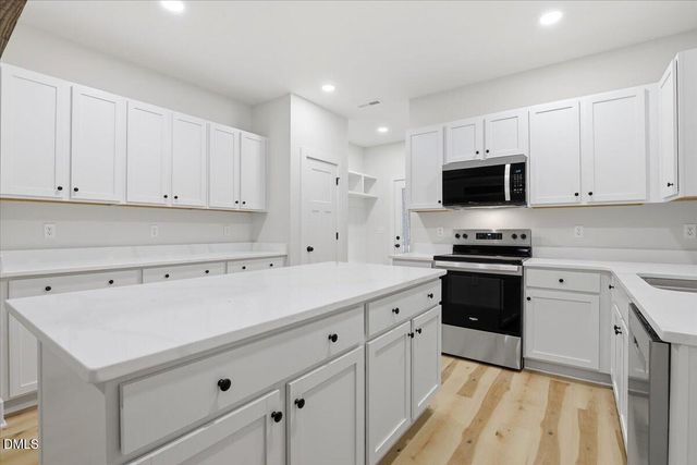 12863 Eagle Ridge Drive, Zebulon, NC 27597