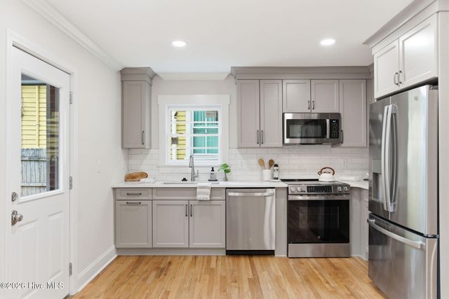 722 Red Cross Street, Wilmington, NC 28401
