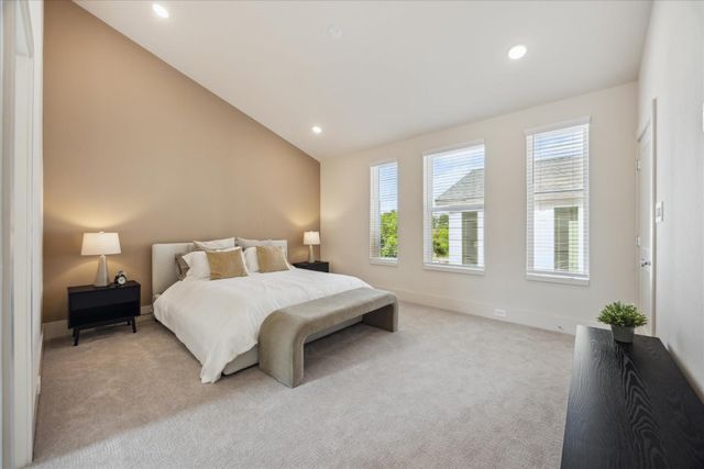 5905 Urban Pines Street, Houston, TX 77091