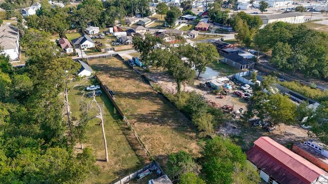 763 Paul Quinn Street, Houston, TX 77091