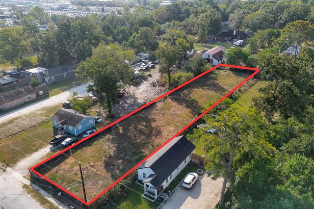 763 Paul Quinn Street, Houston, TX 77091