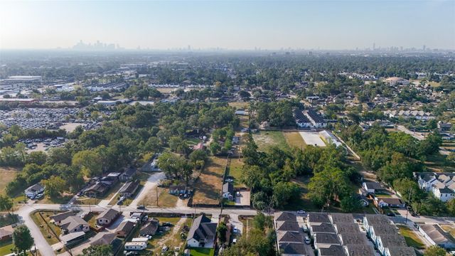 763 Paul Quinn Street, Houston, TX 77091