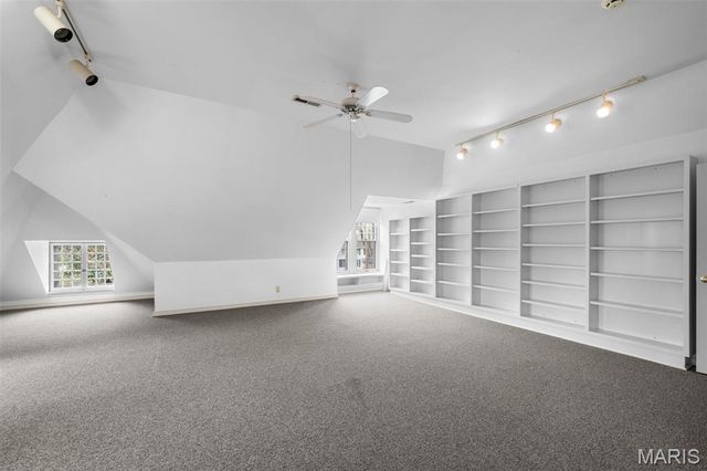 156 Gray Avenue, Webster Groves, MO 63119