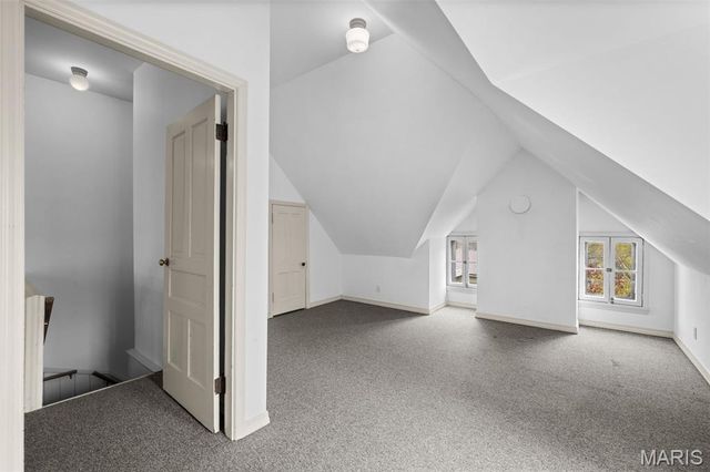 156 Gray Avenue, Webster Groves, MO 63119