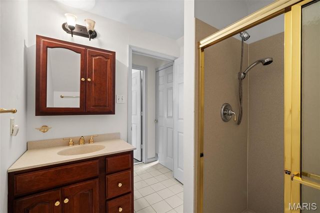 156 Gray Avenue, Webster Groves, MO 63119