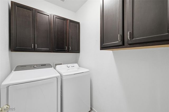 7129 Dillseed Drive, Las Vegas, NV 89131