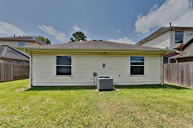 10822 Moonlit Meadows Court, Houston, TX 77064