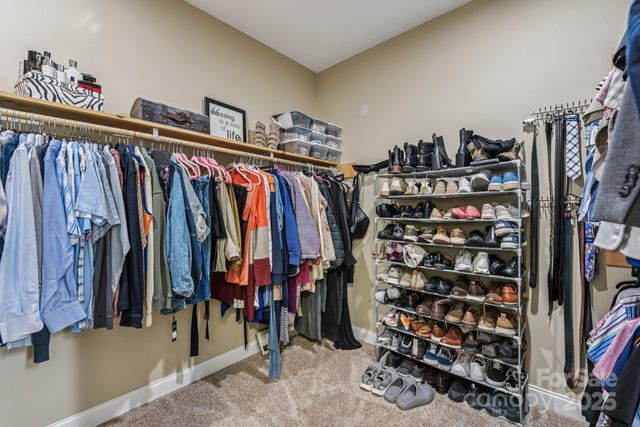 2710 Ashbourne Drive, Gastonia, NC 28056