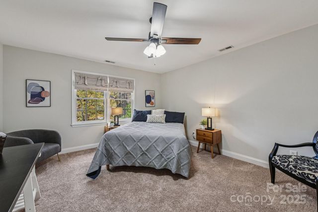 2710 Ashbourne Drive, Gastonia, NC 28056