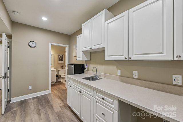 2710 Ashbourne Drive, Gastonia, NC 28056