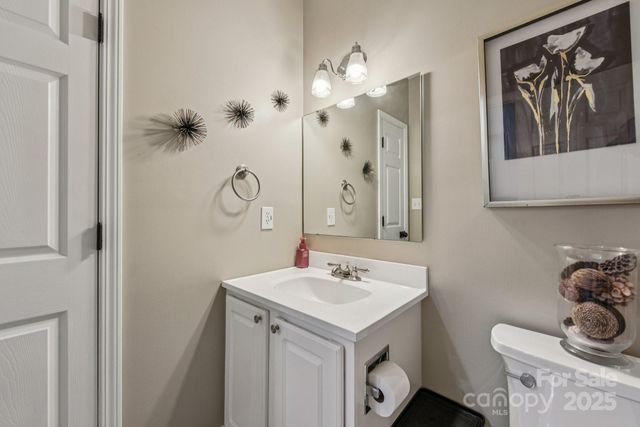 2710 Ashbourne Drive, Gastonia, NC 28056