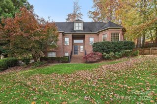 2710 Ashbourne Drive, Gastonia, NC 28056