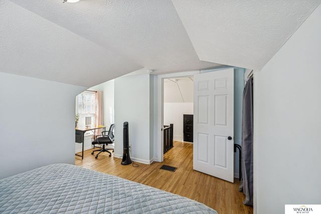 611 elmwood Avenue, Lincoln, NE 68510