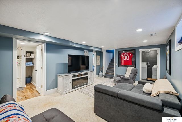 611 elmwood Avenue, Lincoln, NE 68510