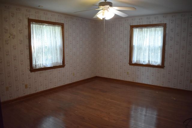 4703 CEDAR ROSE DR, Millington, TN 38053