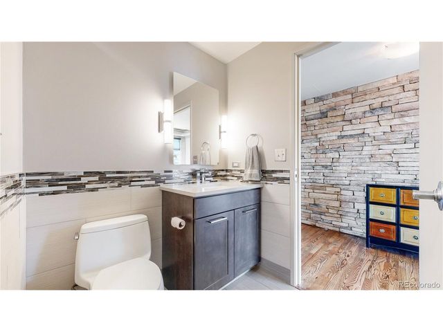 2000 Little Raven St 702, Denver, CO 80202