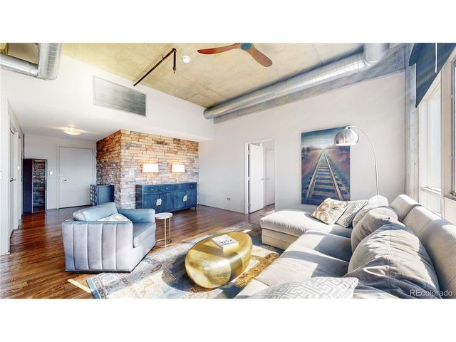 2000 Little Raven St 702, Denver, CO 80202