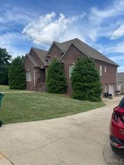 10806 Dogwood, Vance, AL 35490