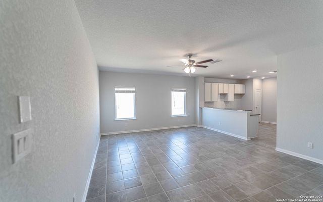 5215 Olene Flats, Von Ormy, TX 78073