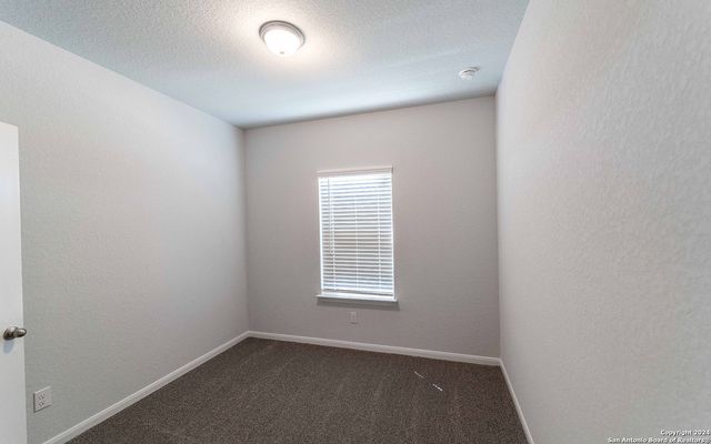 5215 Olene Flats, Von Ormy, TX 78073