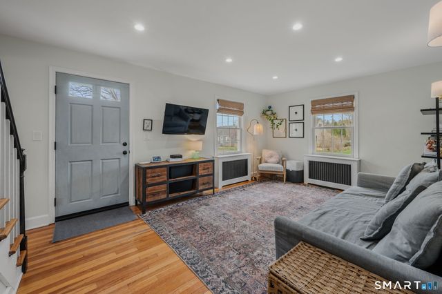 28 Mill Creek Road, Branford, CT 06405