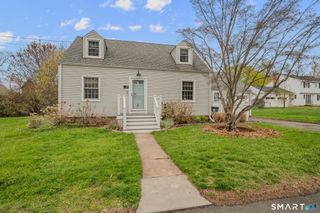28 Mill Creek Road, Branford, CT 06405