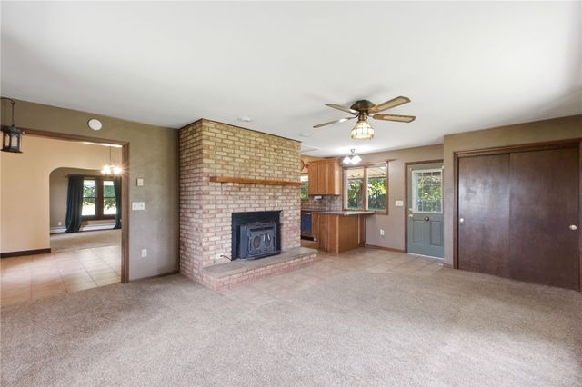 185 S Valley Road, Xenia, OH 45385