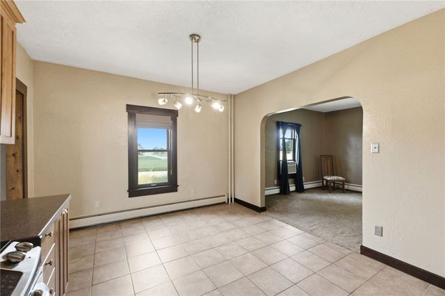 185 S Valley Road, Xenia, OH 45385