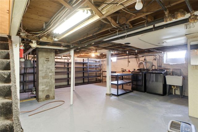185 S Valley Road, Xenia, OH 45385