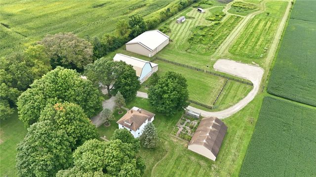 185 S Valley Road, Xenia, OH 45385