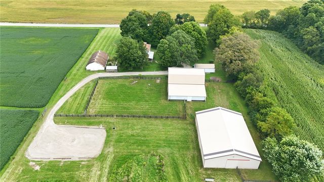 185 S Valley Road, Xenia, OH 45385