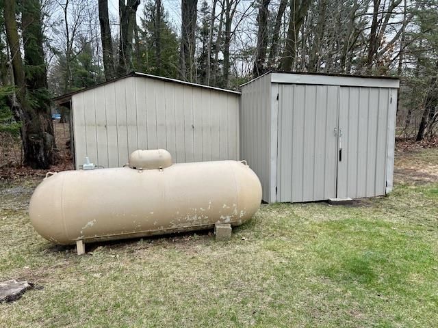 4612 Birch Park Drive, Gladwin, MI 48624