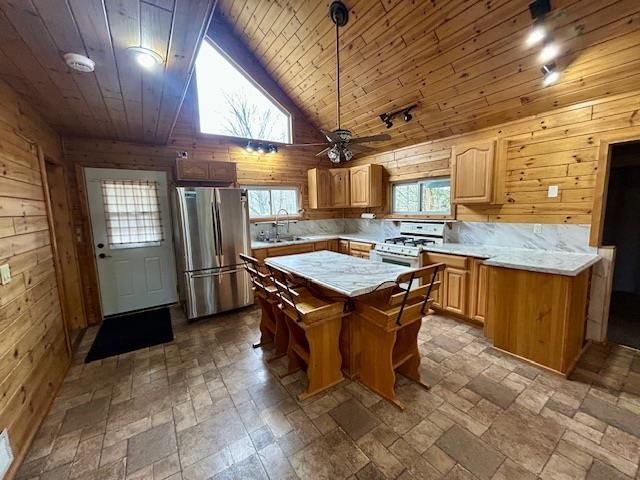 4612 Birch Park Drive, Gladwin, MI 48624
