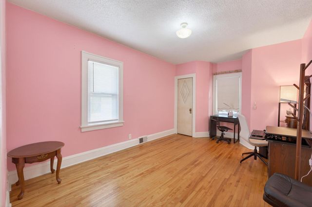 799 Fuller Avenue, Saint Paul, MN 55104