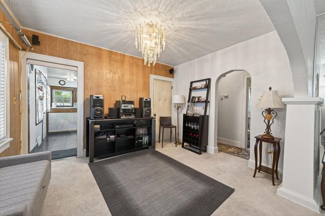 799 Fuller Avenue, Saint Paul, MN 55104