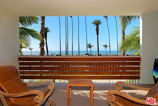 1025 Ocean Avenue 102, Santa Monica, CA 90403