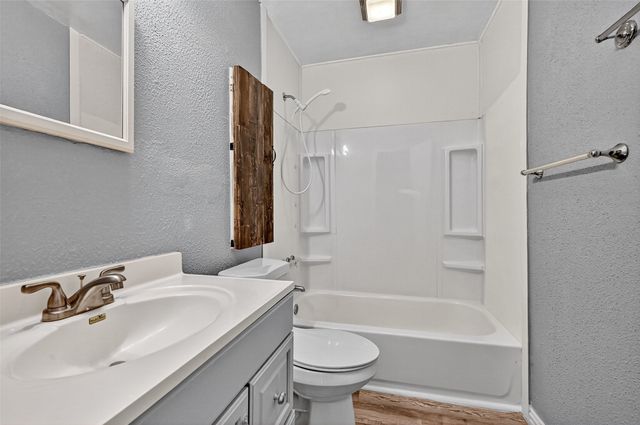 401 S Contemporary Drive, Sherman, TX 75092