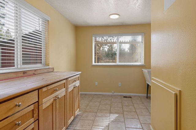 19373 Indian Summer Road, Bend, OR 97702